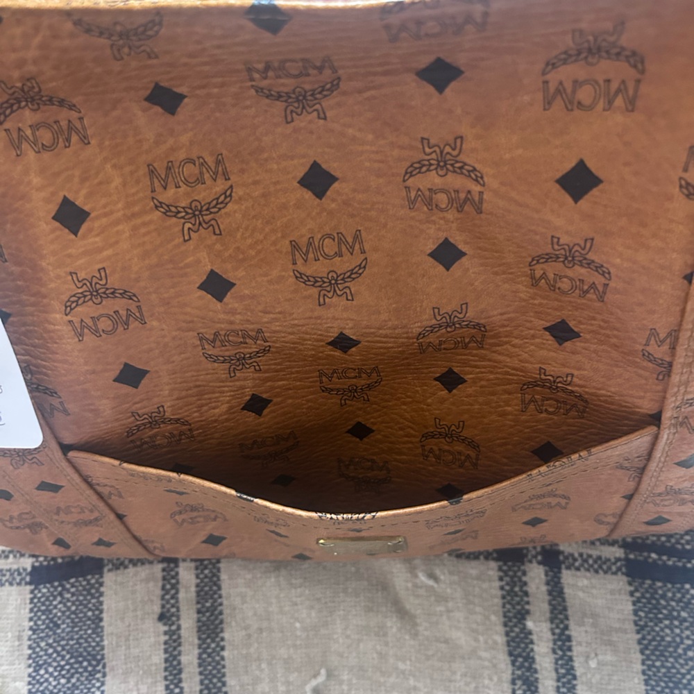 MCM Munchen Cognac Visetos Signature Leather and Canvas XXL Travel Tote Bag RARE - Picture 9 of 14